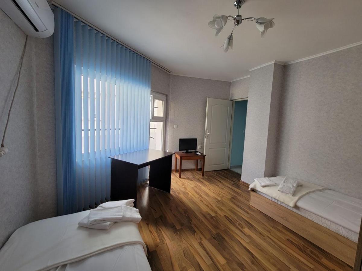 Prista Apartment ルセ エクステリア 写真